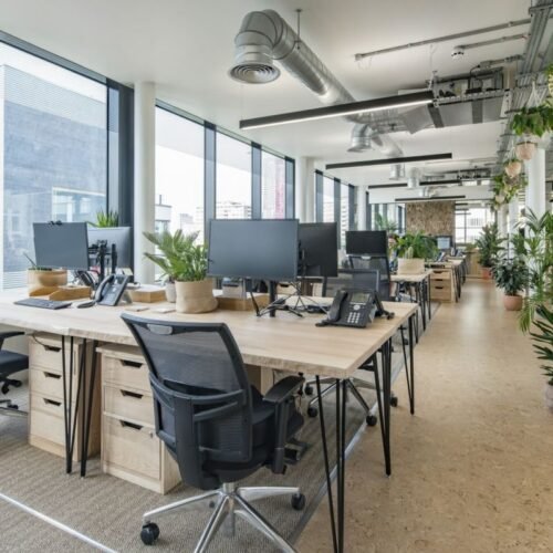 Maximizing Small Office Spaces: Clever Solutions for Efficiency